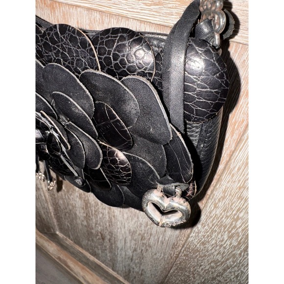 Brighton Black Floral Leather Applique Shoulder Bag Silver Chain Heart Charm - Picture 8 of 13